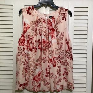 Women’s Liz Claiborne Career Pink Sleeveless top with gathered bottom Size XL